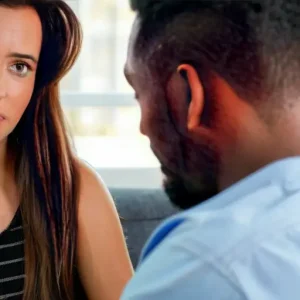 Как замечать важные сигналы в общении партнера