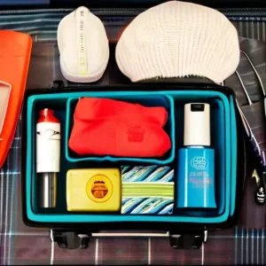 Что помогает поддерживать порядок в чемодане во время поездки